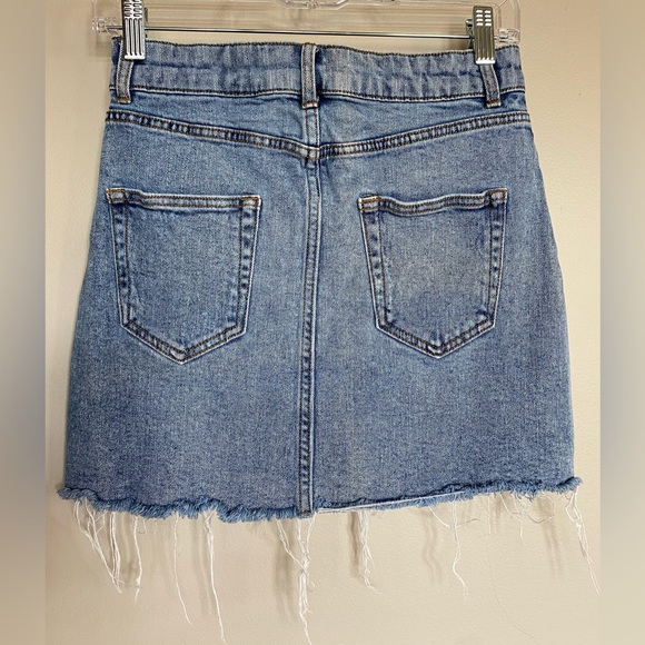 Wild Fable, denim stretch mini skirt, Sz 4 - Picture 2 of 2